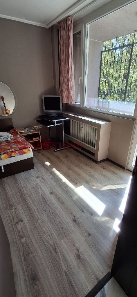 Продава МНОГОСТАЕН, гр. София, Лагера, снимка 3 - Апартаменти - 54653676