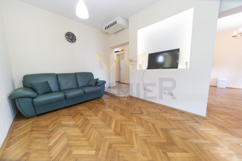 À vendre  Maisonnette Varna , Gratska mahala , 136 m² | 78675387