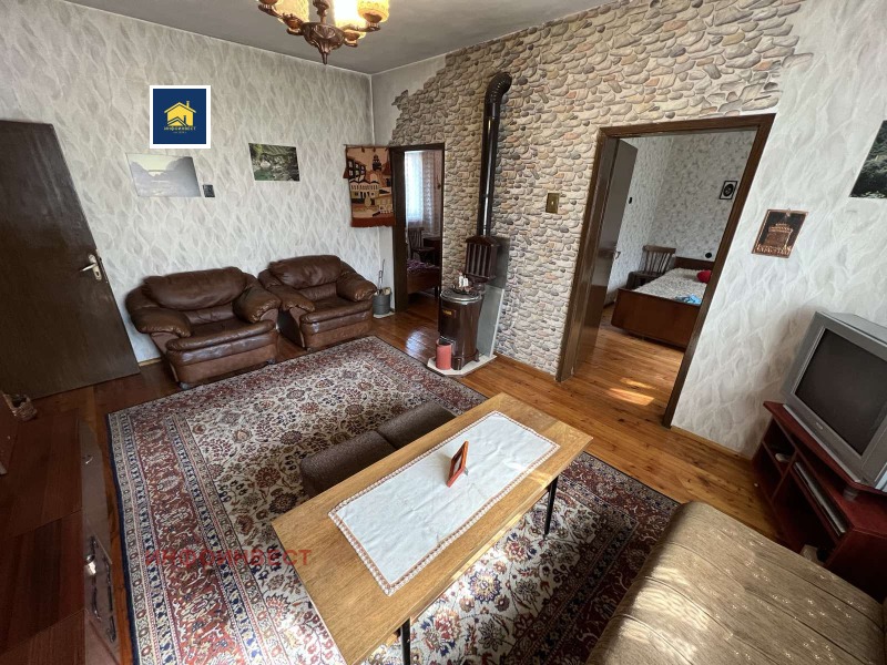 Продава 4-СТАЕН, гр. Велинград, област Пазарджик, снимка 3 - Апартаменти - 52214027