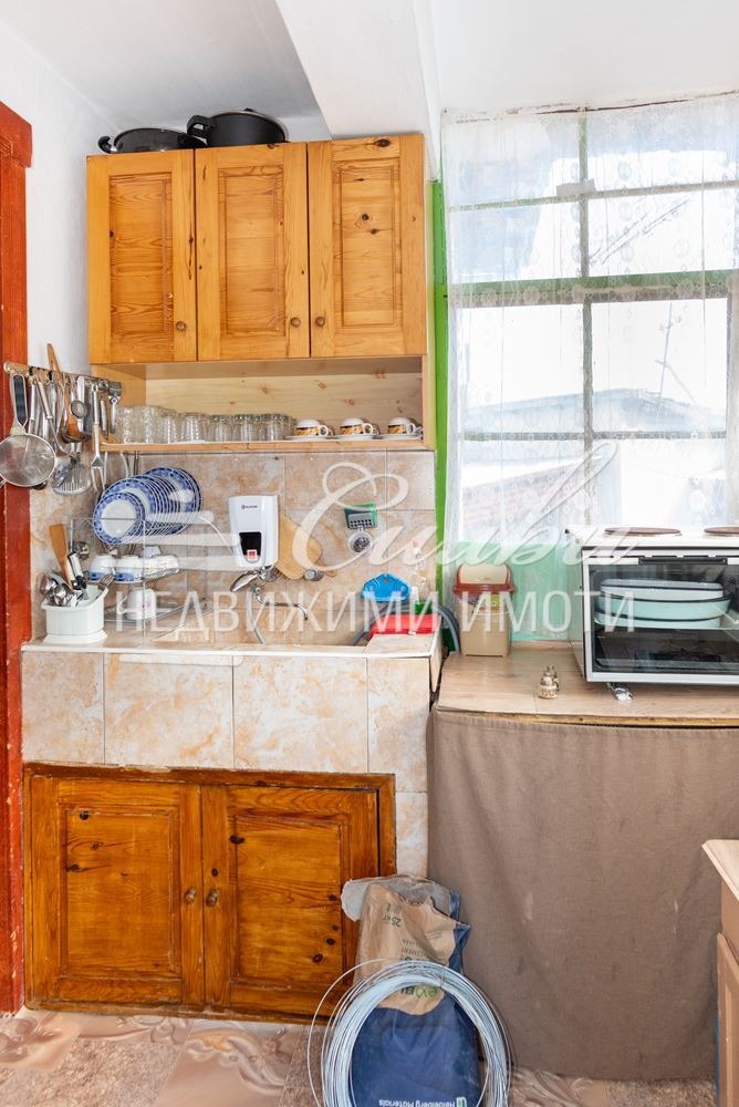 Продава КЪЩА, гр. Шумен, Дивдядово, снимка 8 - Къщи - 52602414