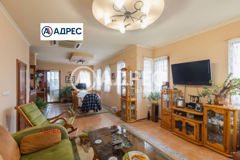 Продава КЪЩА, гр. Варна, Свети Никола, снимка 2 - Къщи - 53377613