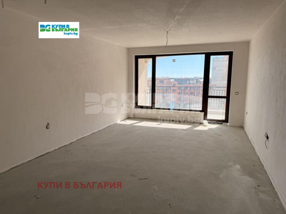 Продава 3-СТАЕН, гр. Варна, к.к. Св.Св. Константин и Елена