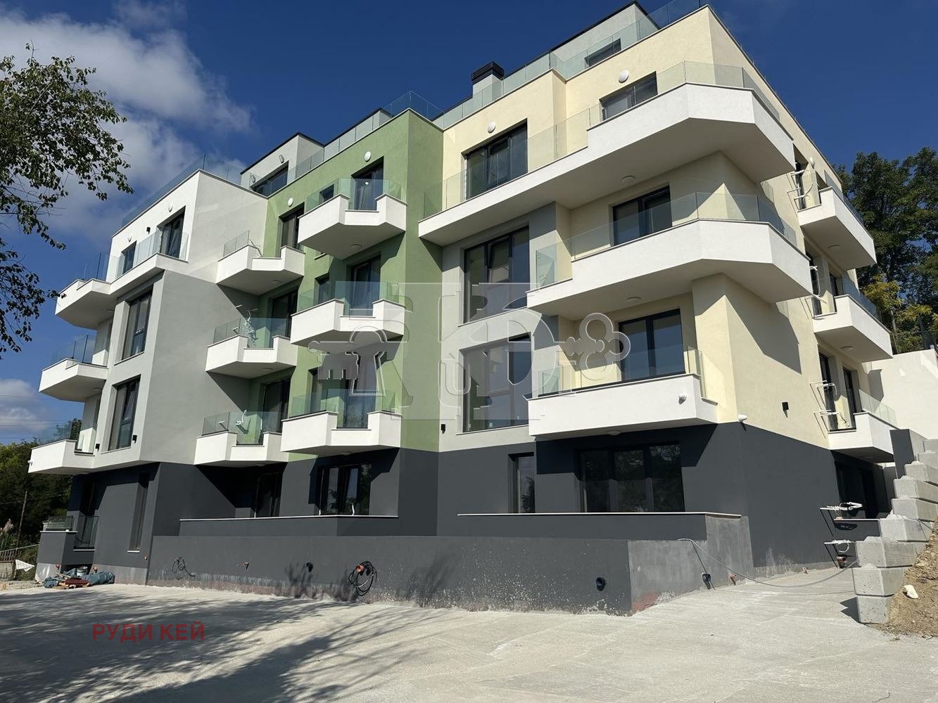 Продава 3-СТАЕН, гр. Варна, Изгрев, снимка 2 - Апартаменти - 56255876