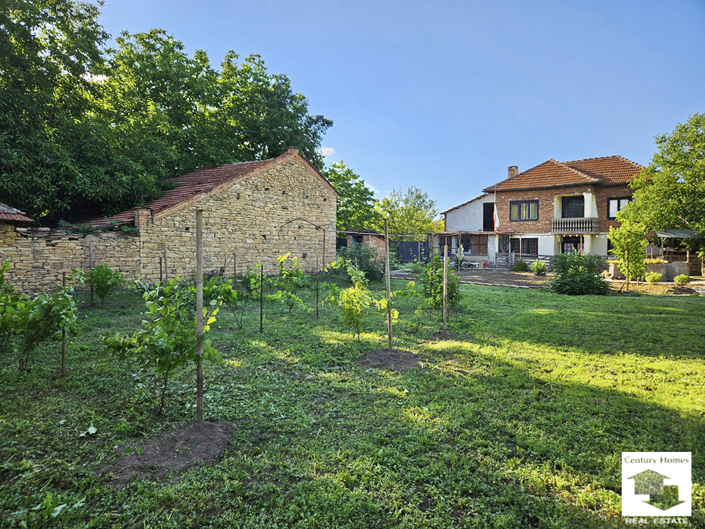 Продава КЪЩА, с. Обединение, област Велико Търново, снимка 16 - Къщи - 54461479