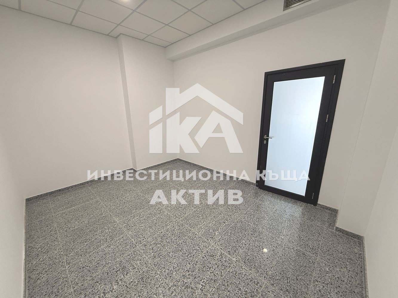 Продава МАГАЗИН, гр. Пловдив, Христо Смирненски, снимка 8 - Магазини - 55043365