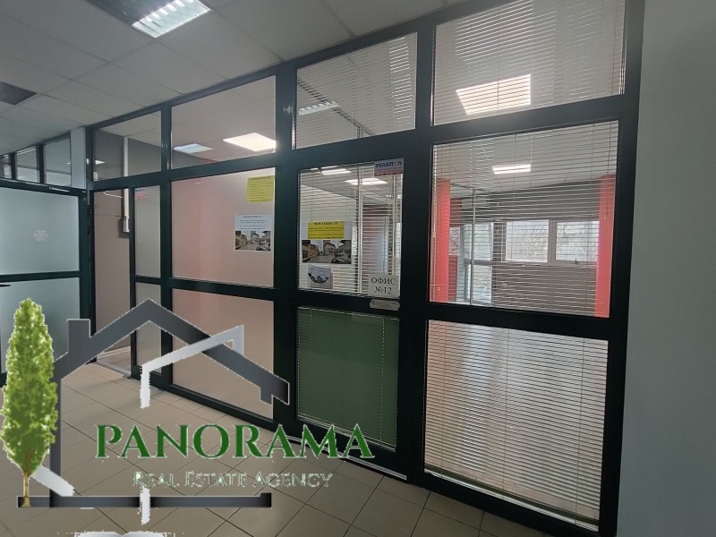 Продава ОФИС в град Шумен, Център - 37 кв.м / 48 100 € » 94 075.42 лв., ПАНОРАМА