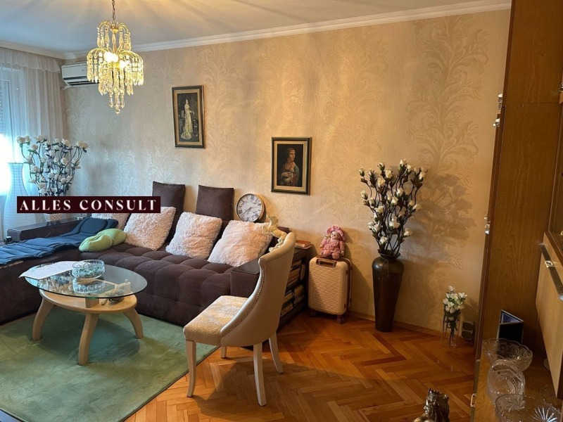 Продава  2-стаен град София , Стрелбище , 60 кв.м | 45574918