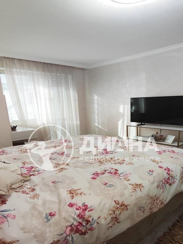 Продава  2-стаен град Пловдив , Кючук Париж , 70 кв.м | 48382774 - изображение [8]