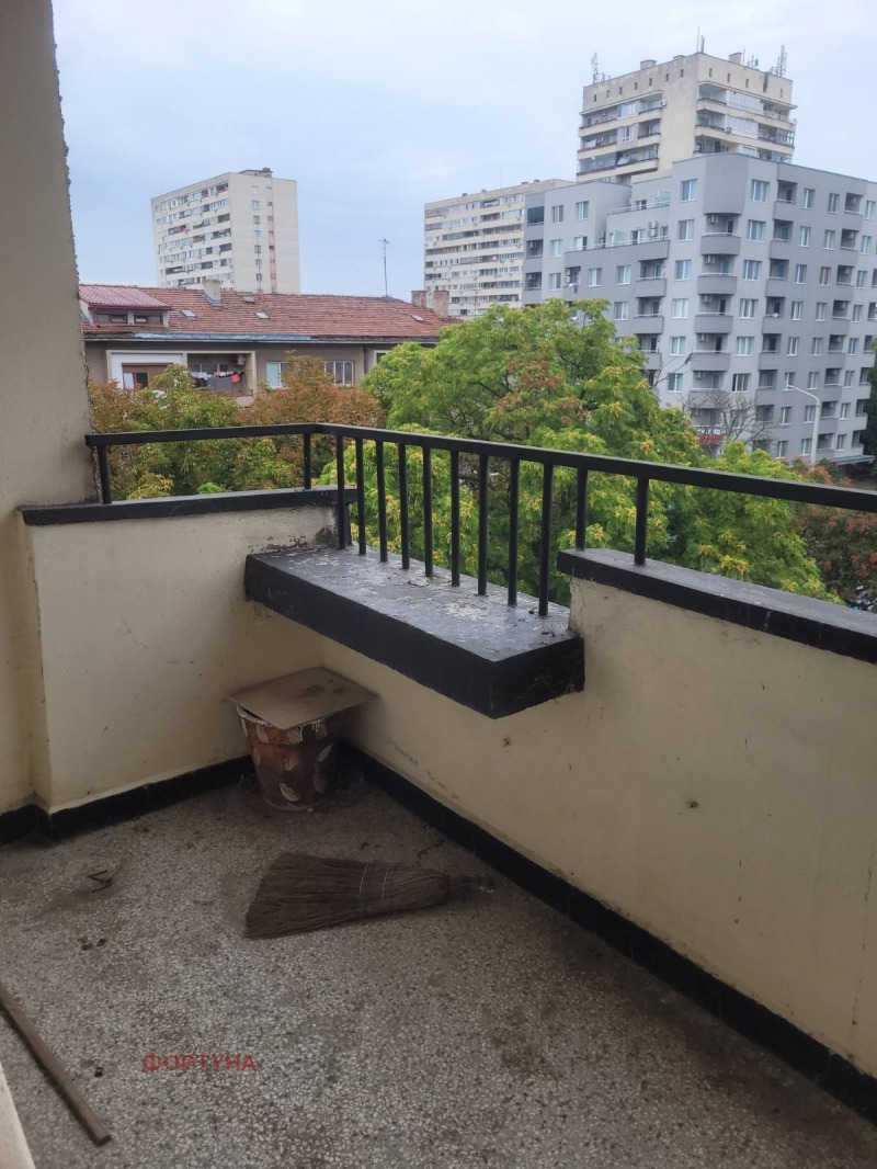 Продава  3-стаен град Русе , Възраждане , 98 кв.м | 76758078 - изображение [5]