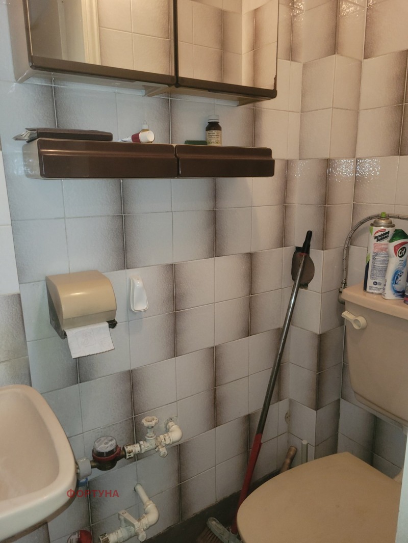 Продава  3-стаен град Русе , Възраждане , 98 кв.м | 76758078 - изображение [9]