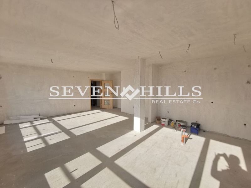 For Sale  3 bedroom Plovdiv , Yuzhen , 197 sq.m | 68662925 - image [2]