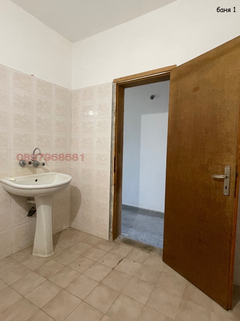 Продава 4-СТАЕН, гр. Русе, Мальовица, снимка 15 - Апартаменти - 52778849