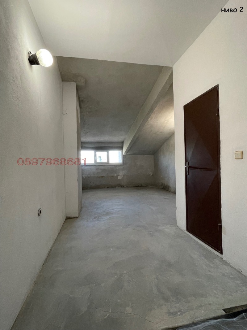 Продава 4-СТАЕН, гр. Русе, Мальовица, снимка 16 - Апартаменти - 52778849