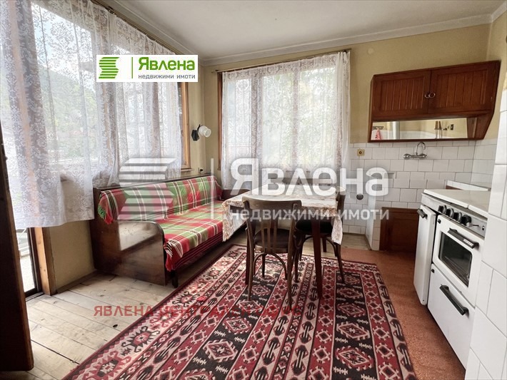 Продава КЪЩА, с. Костенец, област София област, снимка 17 - Къщи - 47429142