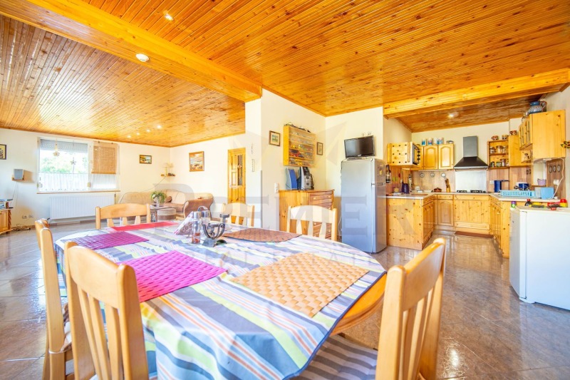 Продава  Къща област Добрич , с. Оброчище , 240 кв.м | 37931891 - изображение [4]