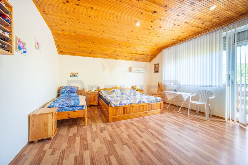 Продава  Къща област Добрич , с. Оброчище , 240 кв.м | 37931891 - изображение [8]