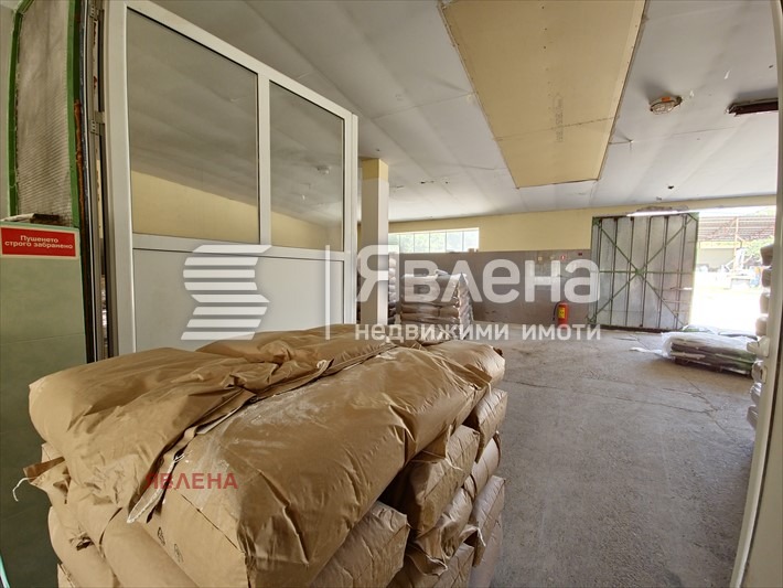 Zu verkaufen  Industriegebäude region Lowetsch , Lukowit , 6893 qm | 13007629 - Bild [3]