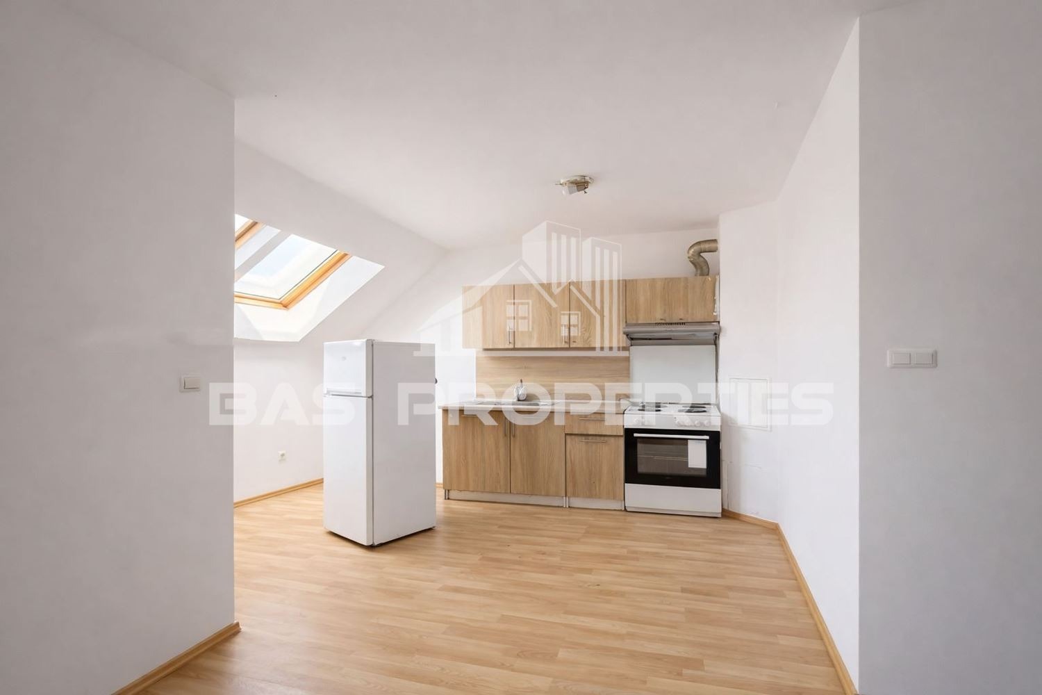 Продава 3-СТАЕН, гр. София, Орландовци, снимка 2 - Апартаменти - 53983942