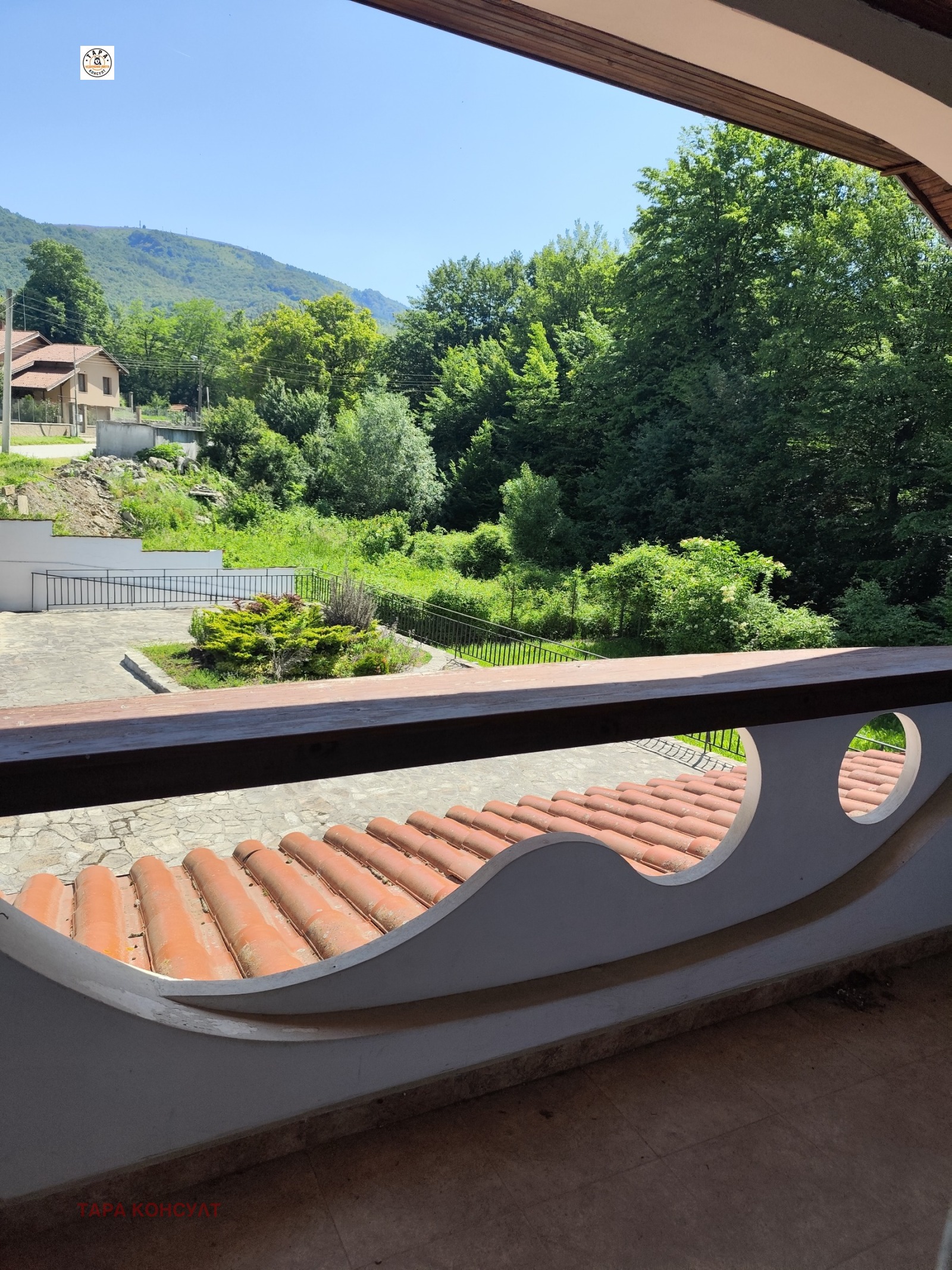 Продава КЪЩА, гр. Етрополе, област София област, снимка 2 - Къщи - 51589246