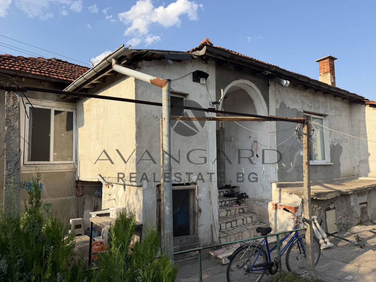 Продава КЪЩА, с. Катуница, област Пловдив, снимка 11 - Къщи - 55444017