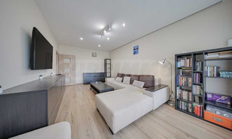 Продава  2-стаен, град София, Младост 4 •  295 000 EUR • ID 28294829 — holmes.bg - [1] 