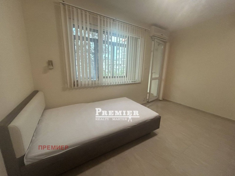 Продава 2-СТАЕН, гр. Бургас, Възраждане, снимка 3 - Апартаменти - 52302971