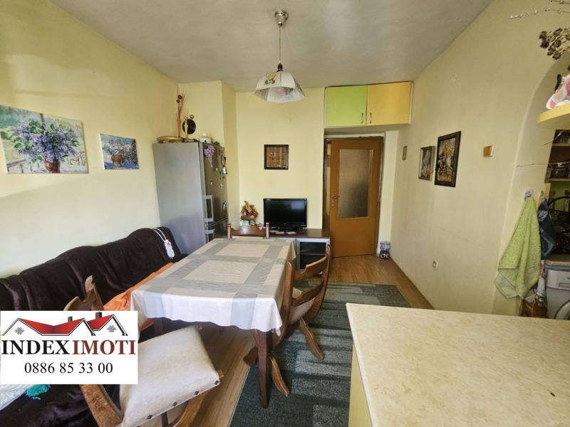 Myytävänä  2 makuuhuonetta Stara Zagora , Opaltšenski , 74 neliömetriä | 32530465 - kuva [3]