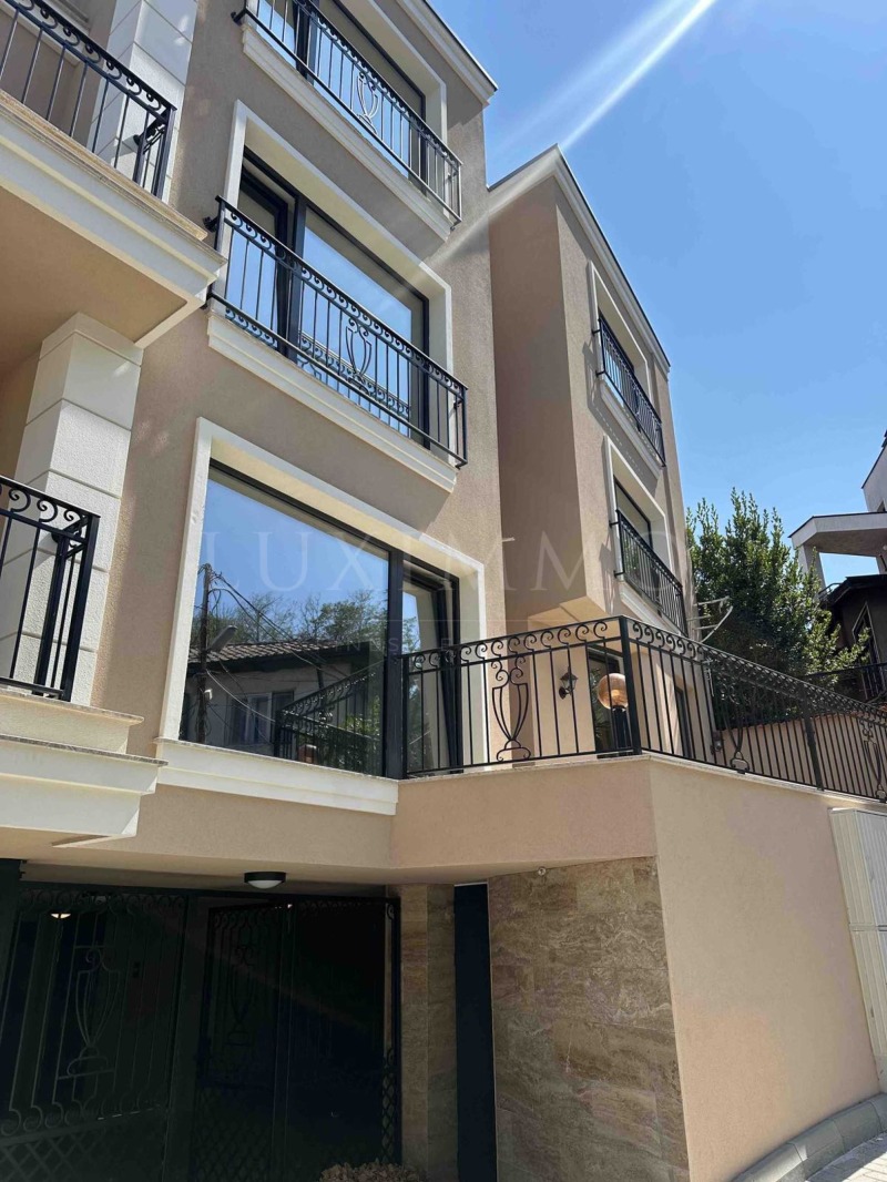 Na sprzedaż  2 sypialnie Plowdiw , Centar , 132 mkw | 89443002 - obraz [2]