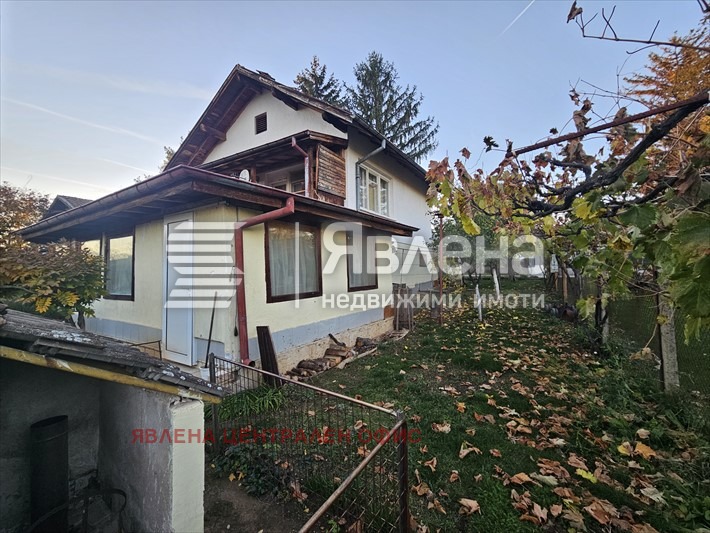 Продава КЪЩА, с. Безден, област София област, снимка 3 - Къщи - 53598894