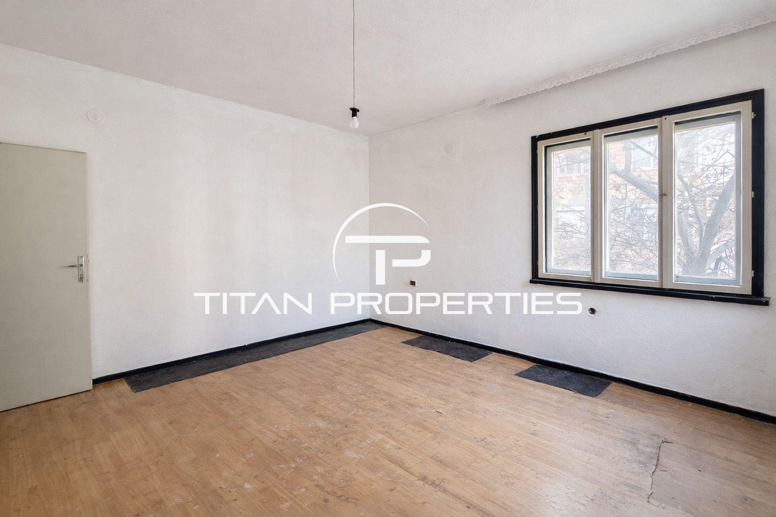 Продава  Етаж от къща град Пловдив , Център , 158 кв.м | 38096806