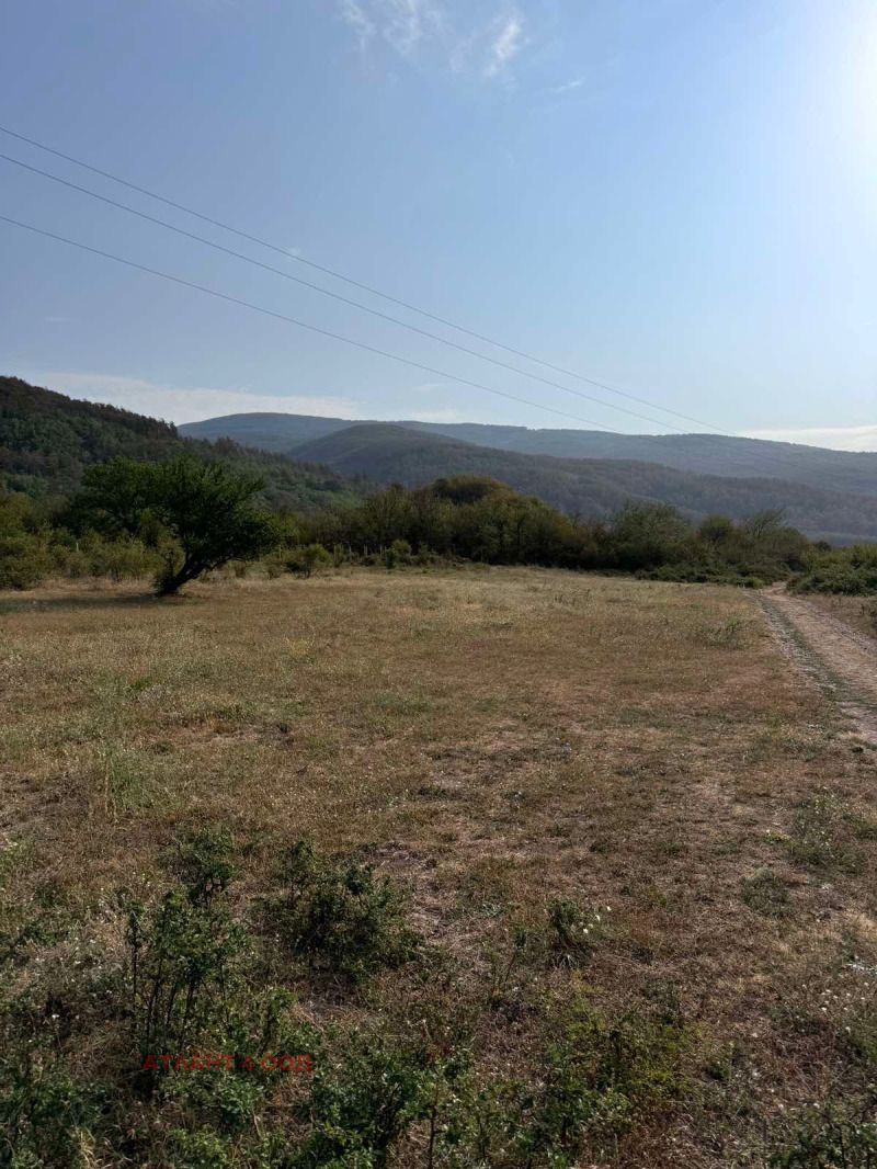 Продава ПАРЦЕЛ в област Стара Загора, гр. Шипка - 1106 кв.м / 10 225.84 € » 20 000 лв., АТЛАНТ 4 ООД