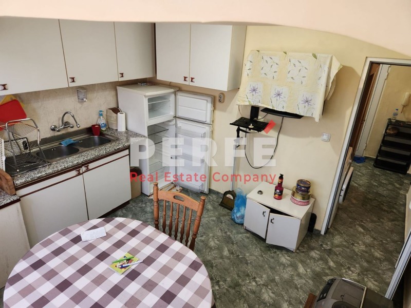 En venta  1 dormitorio Burgas , Slaveykov , 70 metros cuadrados | 59664160 - imagen [6]