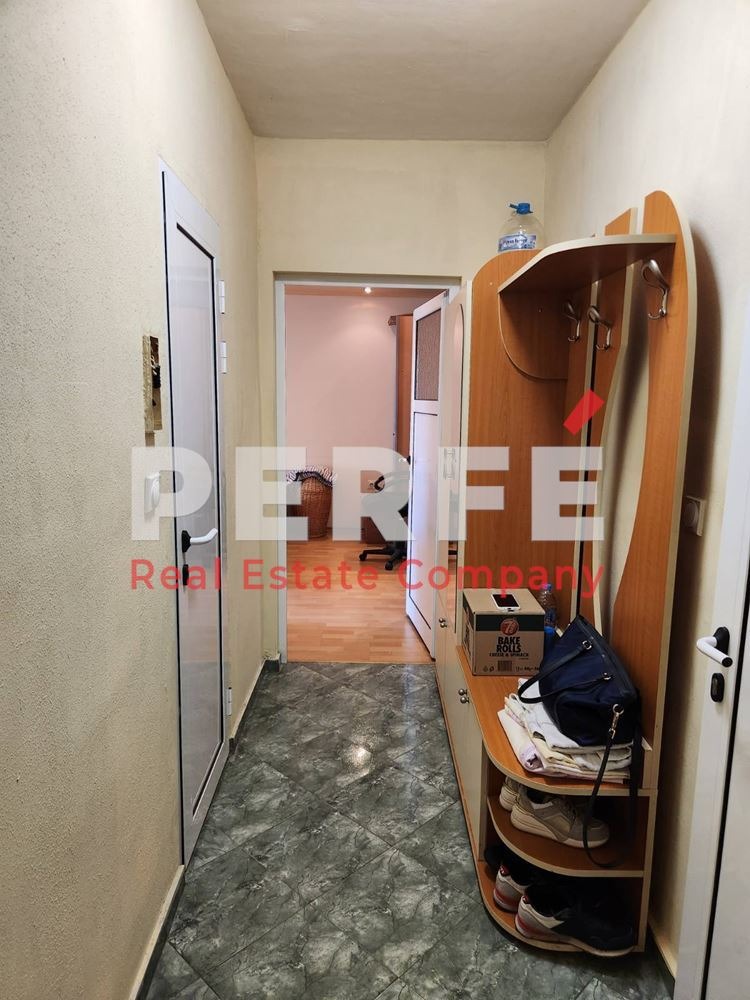 De vânzare  1 dormitor Burgas , Slaveicov , 70 mp | 59664160 - imagine [4]