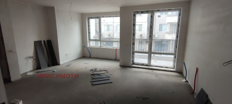 Продава  2-стаен град София , Бъкстон , 72 кв.м | 65309785 - изображение [3]