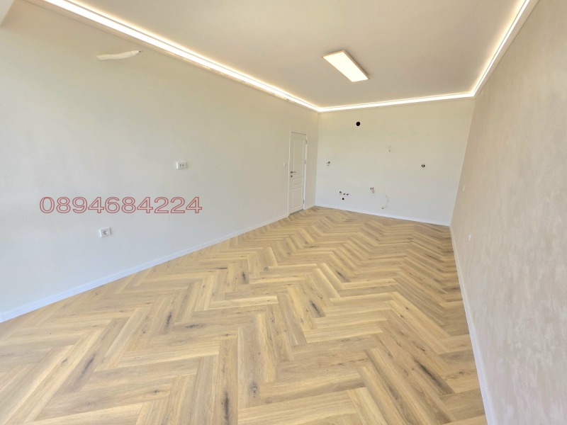 Продава  3-стаен град Варна , Централна поща , 77 кв.м | 14007525 - изображение [2]