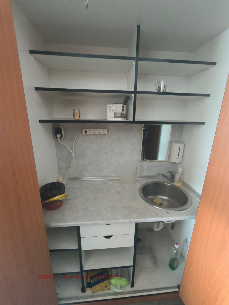 Продается  Офис Перник , Център , 240 кв.м | 42265713 - изображение [4]