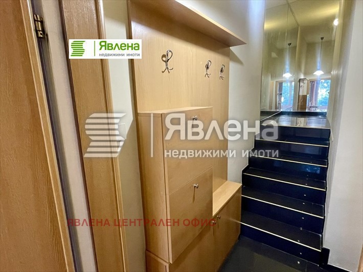 Продава КЪЩА, гр. София, Оборище, снимка 4 - Къщи - 47309213