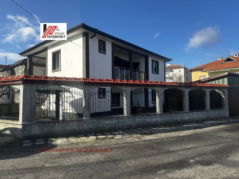 Продава  Къща област Кърджали , с. Опълченско , 150 кв.м | 44896355