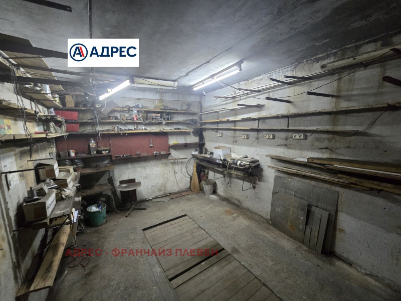 In vendita  Box auto Pleven , Storgoziia , 19 mq | 63311550 - Immagine [2]