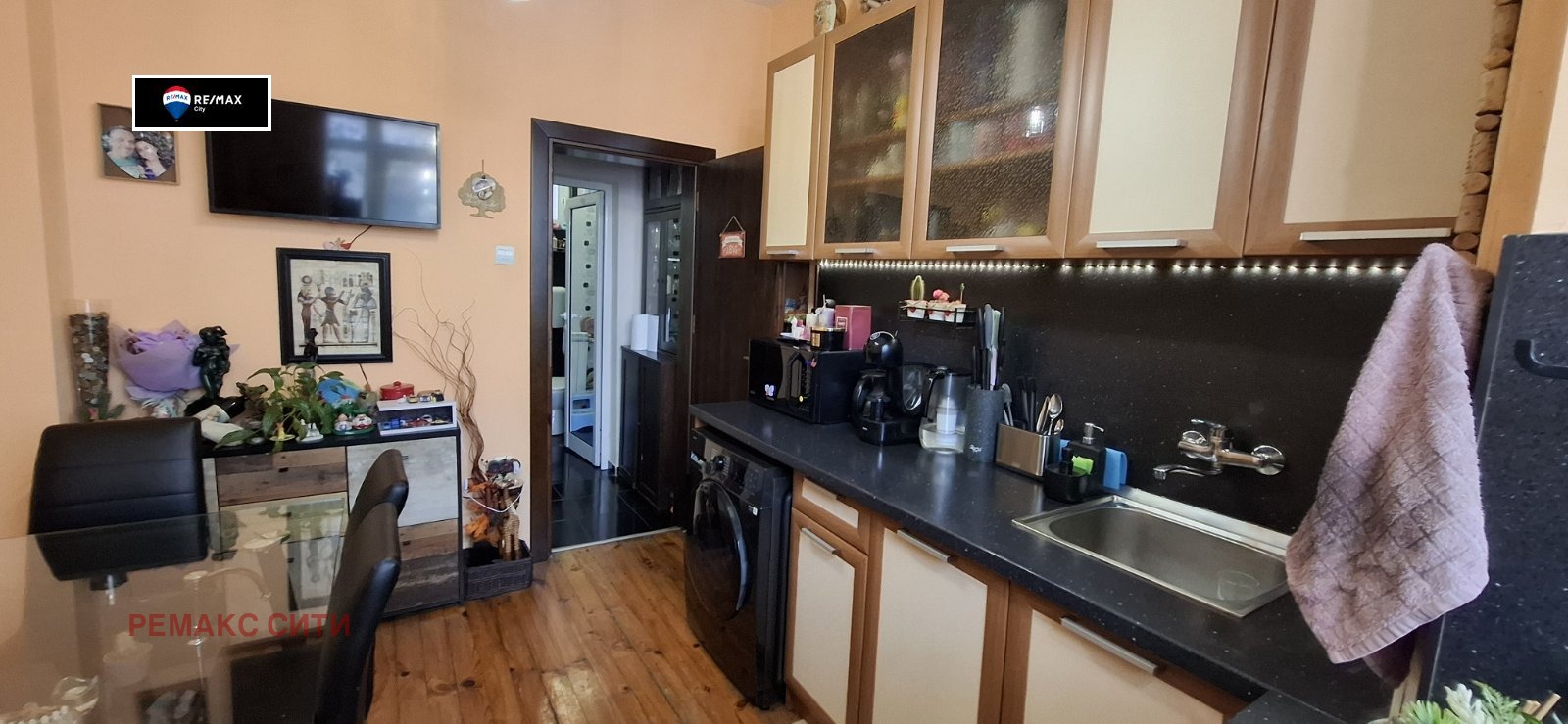 Продава 3-СТАЕН, гр. София, Център, снимка 2 - Апартаменти - 53970018