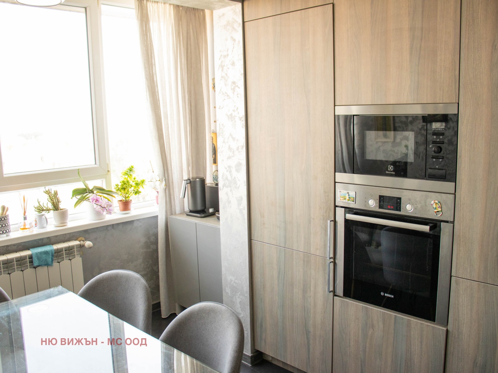 Продава 4-СТАЕН, гр. София, Лагера, снимка 2 - Апартаменти - 56408931