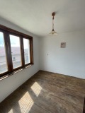 Продава КЪЩА, област София, с. Челопеч • 130000 € • 68314191 — Holmes.bg