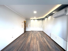 Studio Sveta Troița, Sofia