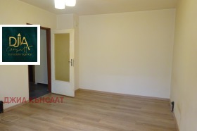 1 dormitorio Iztok, Pernik 9