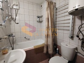 1 chambre Lyatno kino Trakiya, Varna 8