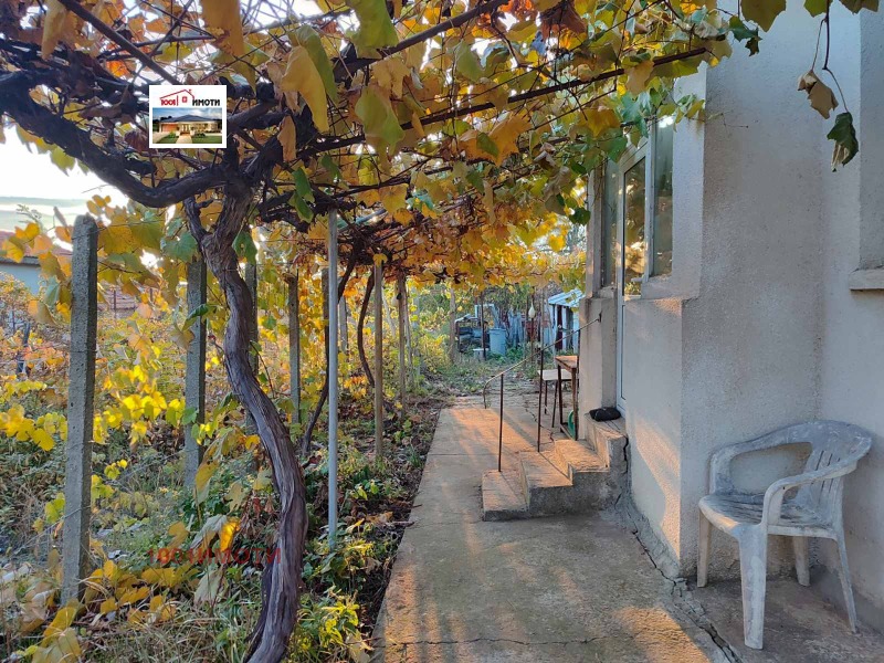 Продава КЪЩА, с. Стефаново, област Добрич, снимка 14 - Къщи - 52110375