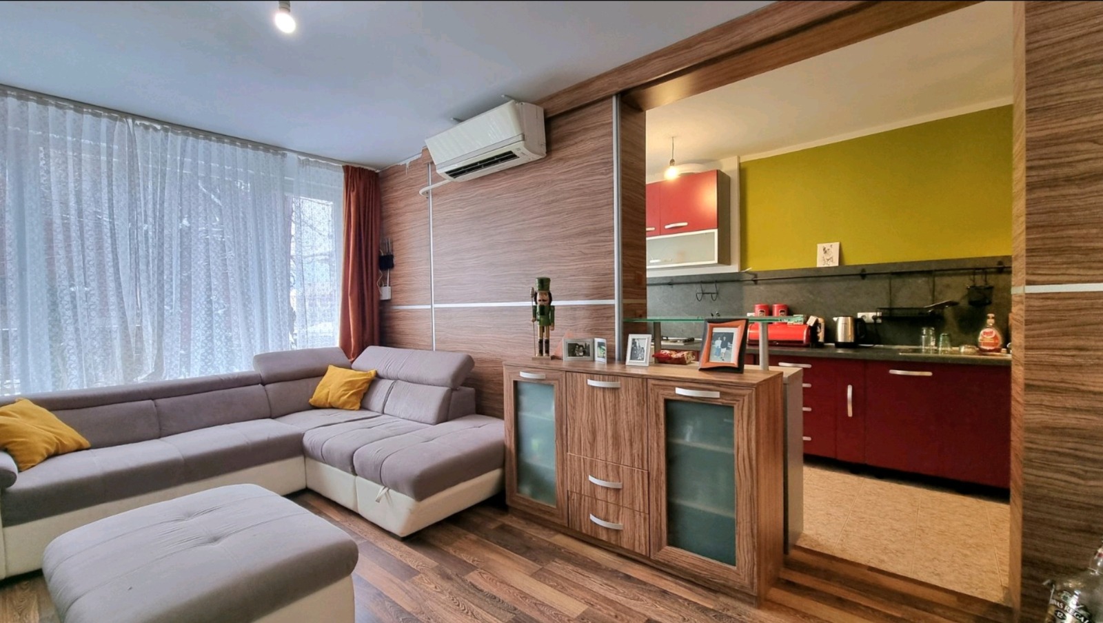 Продава 3-СТАЕН, гр. София, гр. Банкя, снимка 2 - Апартаменти - 53636987