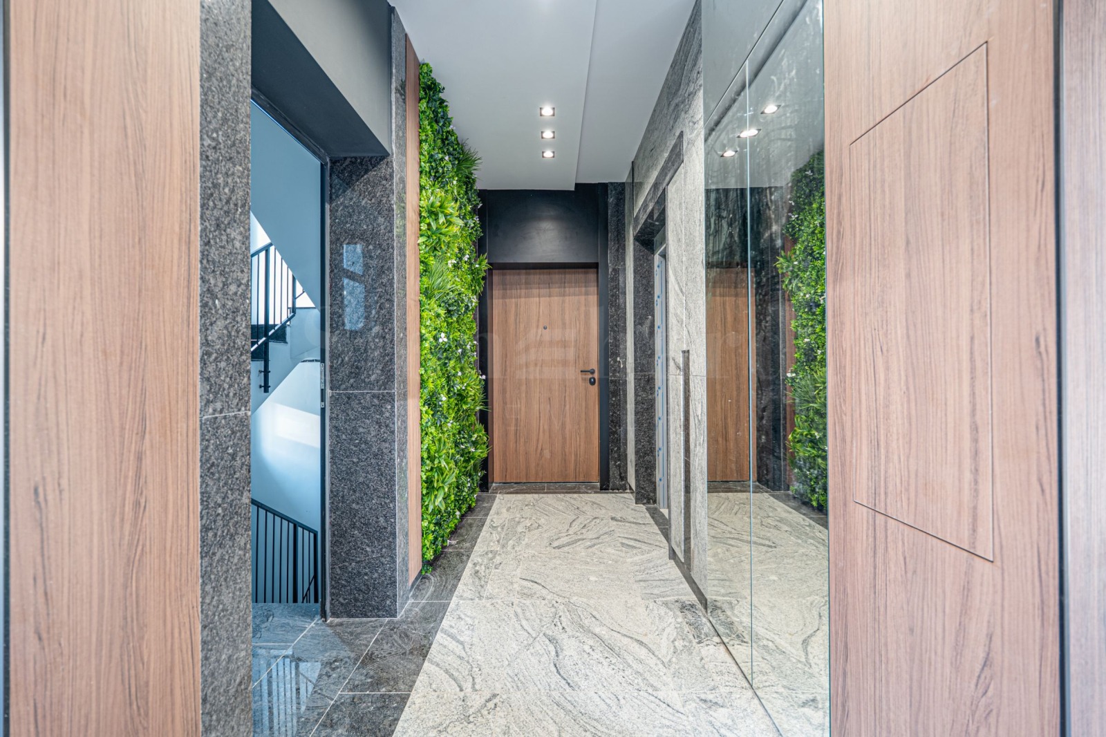 Продава МЕЗОНЕТ, гр. София, Връбница 2, снимка 3 - Апартаменти - 52226369