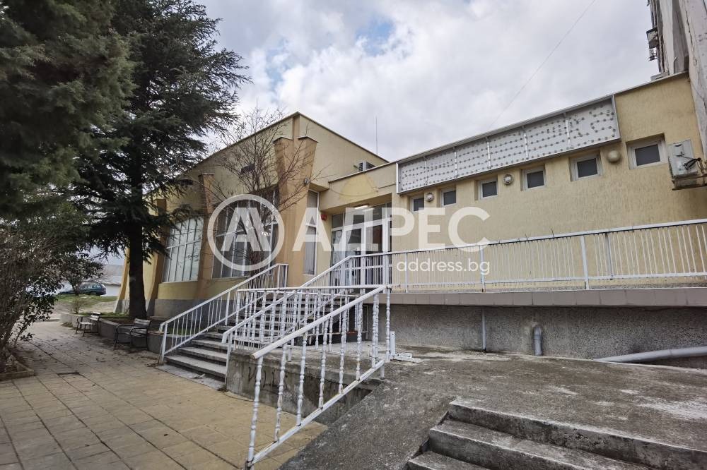 Продава СКЛАД, гр. Варна, Младост 1