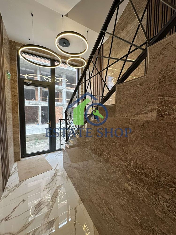 De vânzare  1 dormitor Plovdiv , Hristo Smirnensci , 76 mp | 58303392